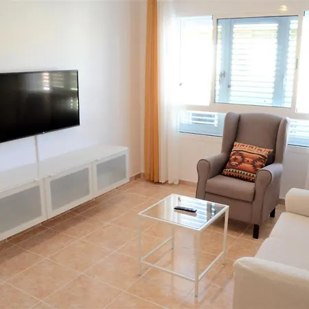 Apartament Sarah *