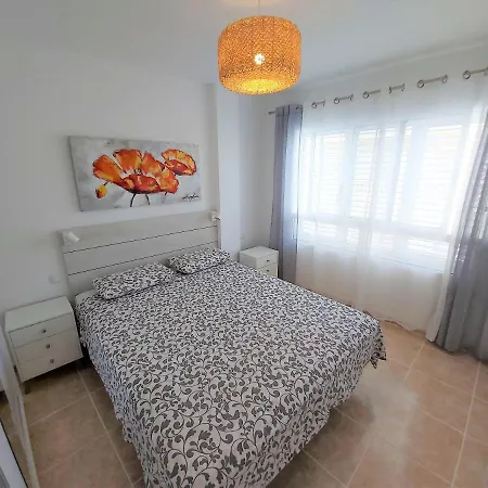 Apartament Sarah *
